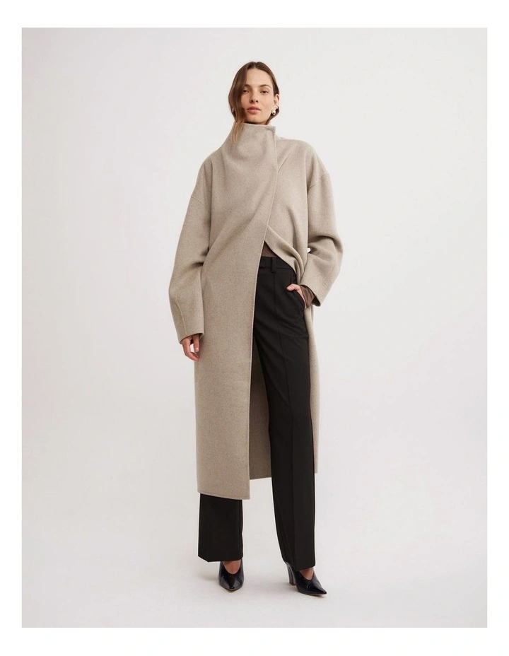 Tailored Straight Leg Pants in Black image 3