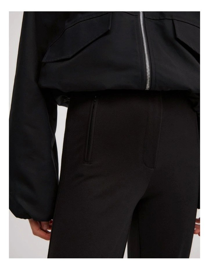 Stirrup Leggings in Black image 3