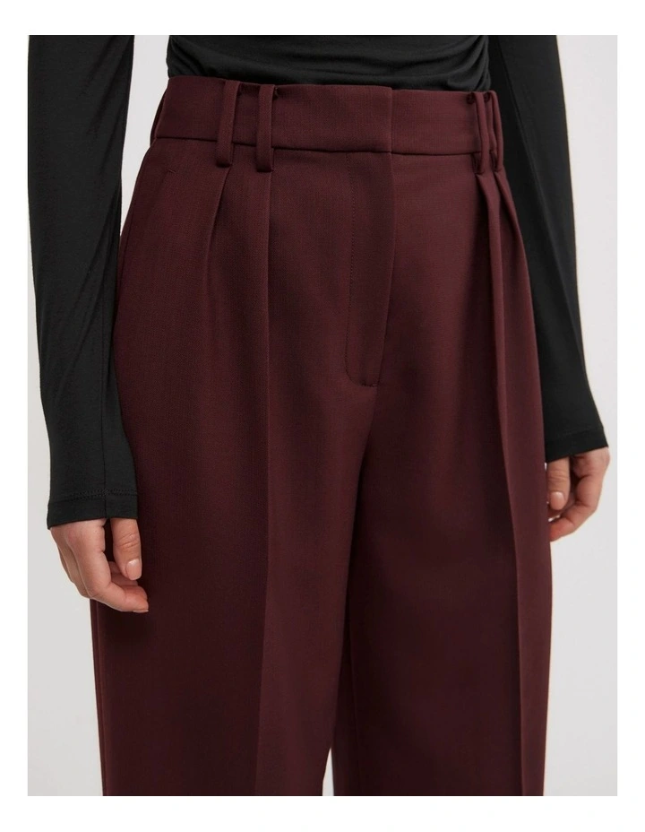 Soft Pleat Trousers in Wine image 4