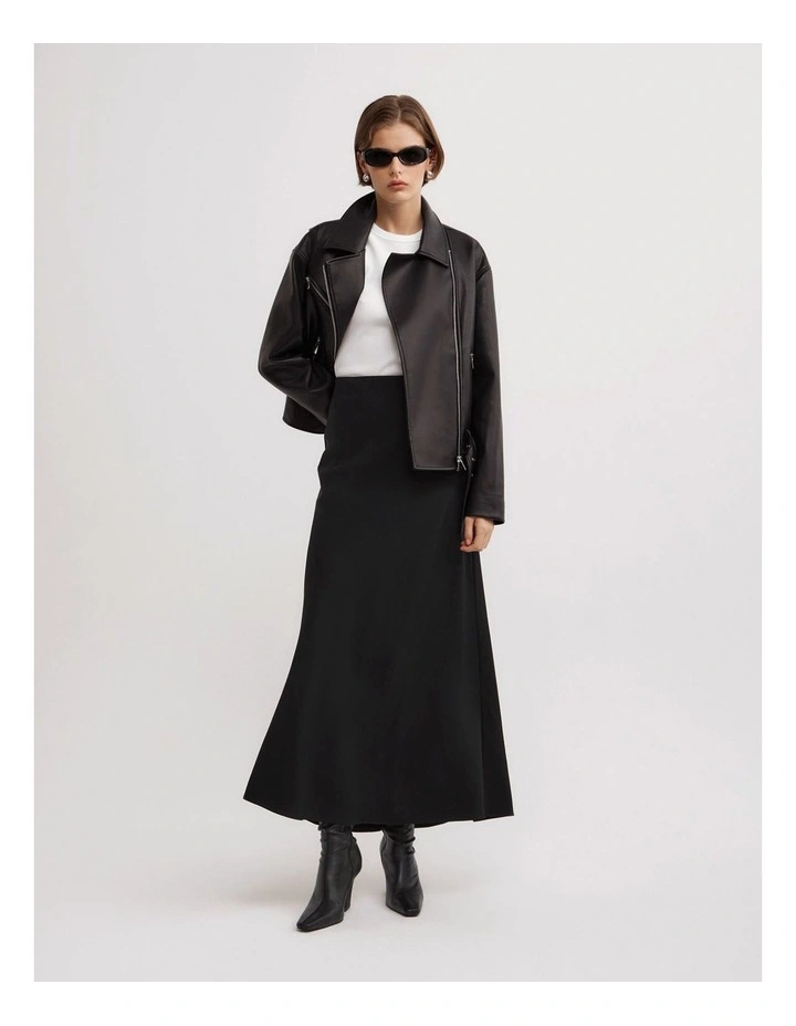 Clean Maxi Skirt in Black image 3