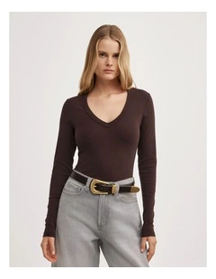 V-neck Long Sleeve Top in Espresso
