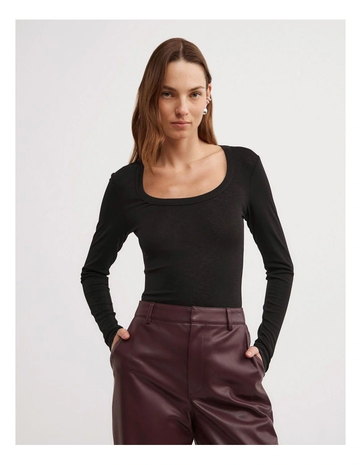 Scoop Neck Long Sleeve Top in Black image 1
