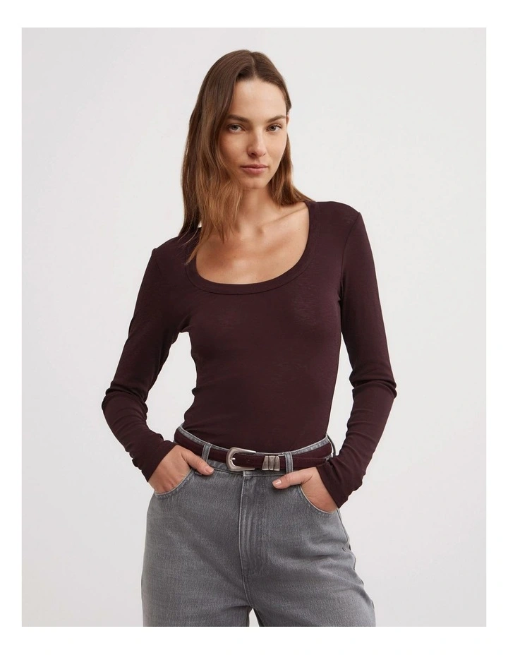 Scoop Neck Long Sleeve Top in Wine image 1