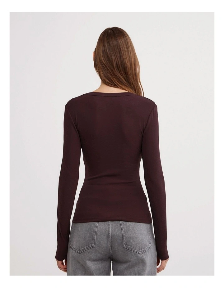 Scoop Neck Long Sleeve Top in Wine image 5