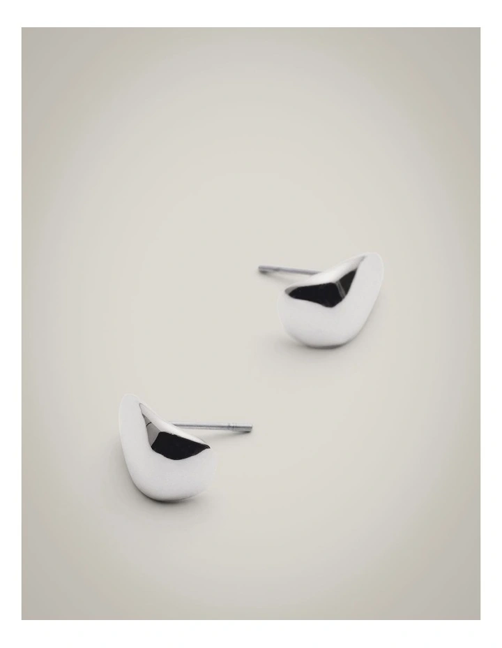 Hayley Huggie Earring Set in Silver image 4