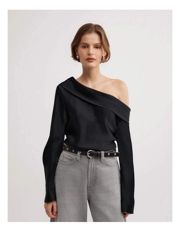Asymmetric Shoulder Top in Black image 1