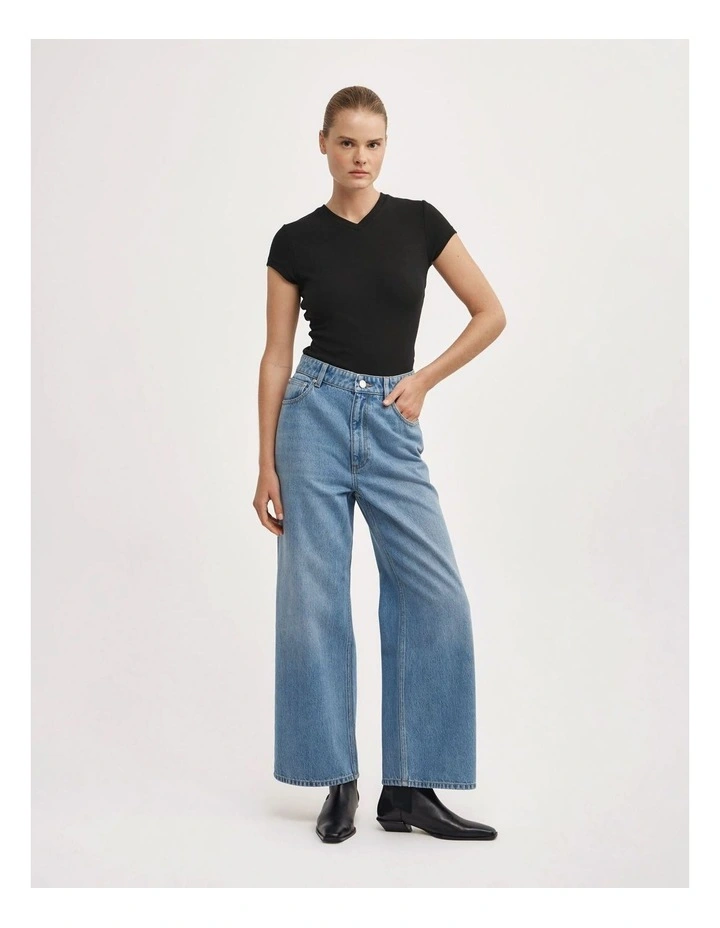 Wide Leg Crop Jeans in Vintage Sky Wash image 4
