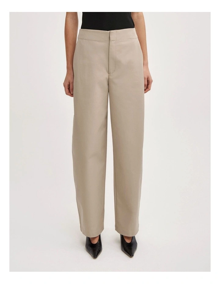 Barrel Leg Pant in Sienna image 2