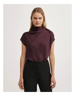 Tuck Shoulder Top in Plum