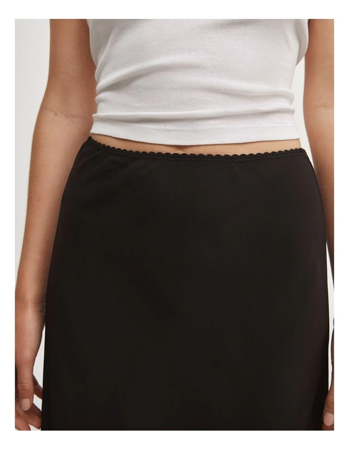Asymmetric Soft Skirt in Black image 3