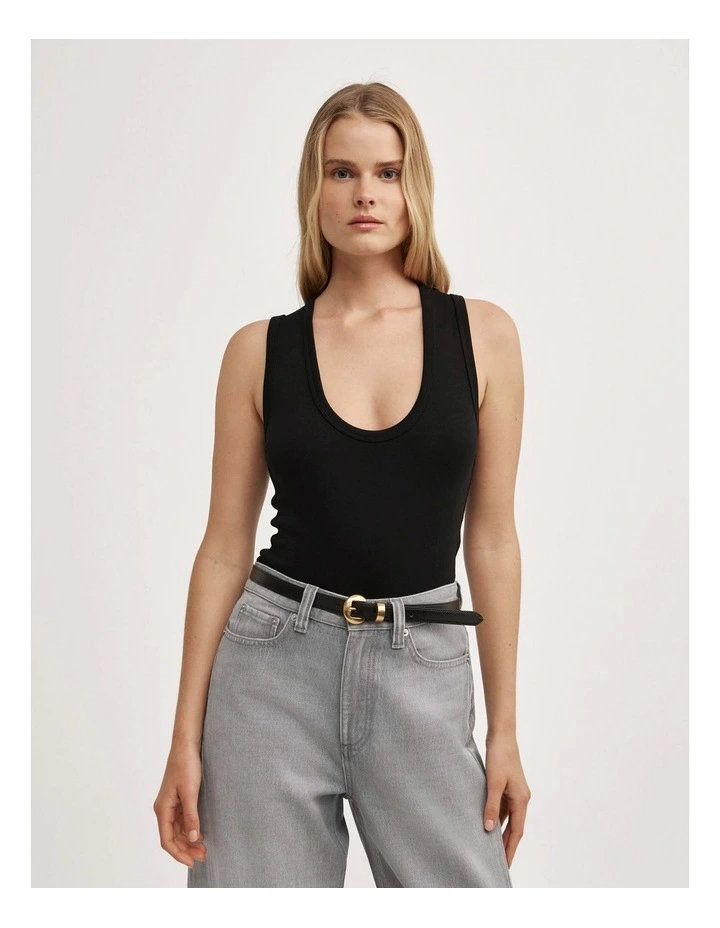 U-neck Tank Top in Black image 1