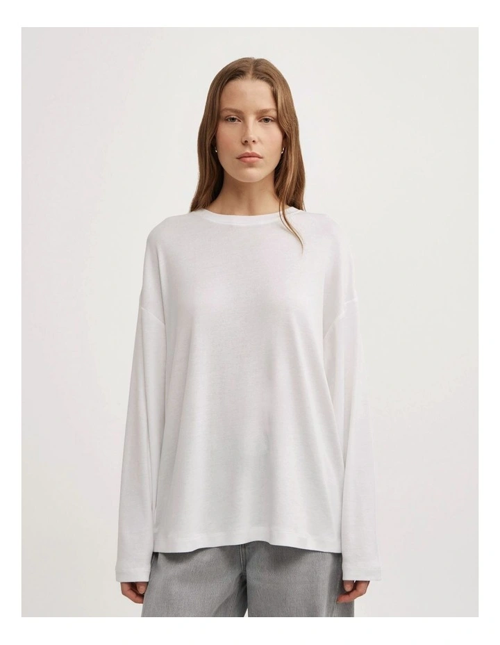 Crew Neck Long-sleeve T-shirt in Fresh White image 1