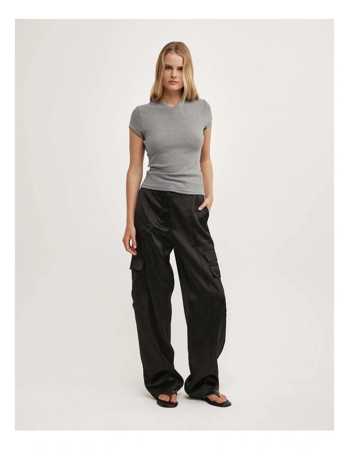 High V-neck T-shirt in Grey Marle image 4