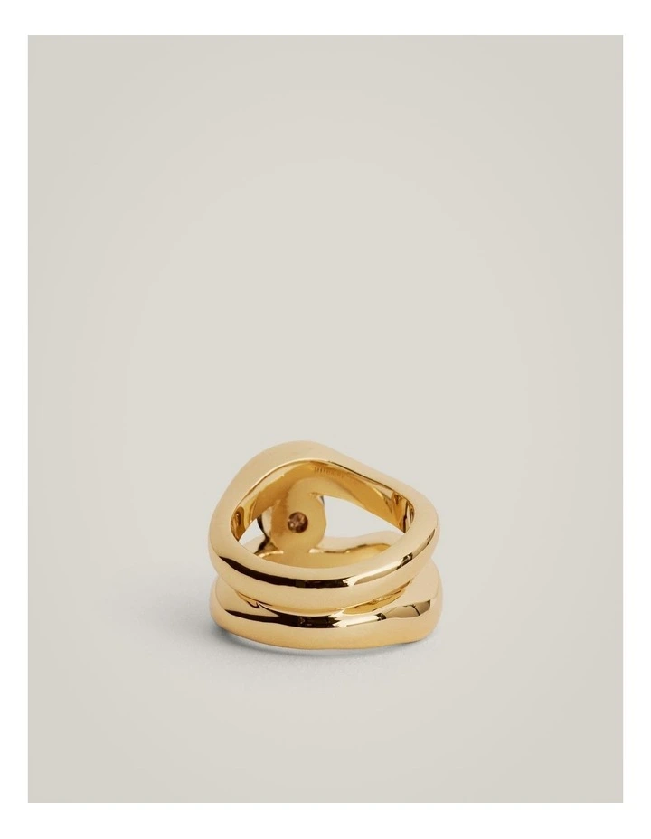 Olivia Ring in Gold image 4