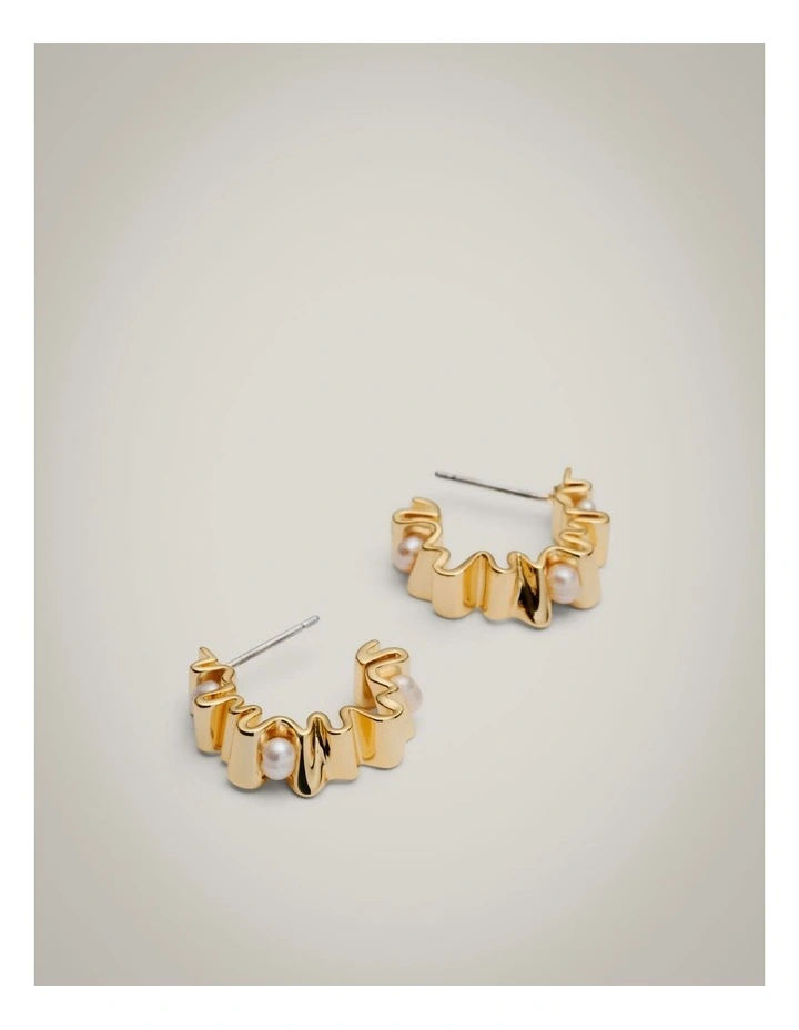 Rachel Hoop Earrings in Gold image 3