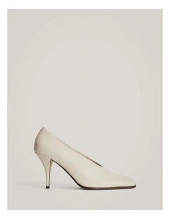 Sora Heels in Chalk