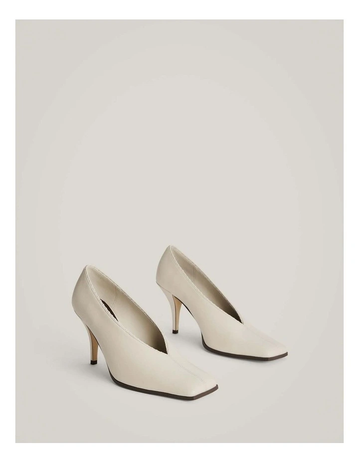 Sora Heels in Chalk image 3