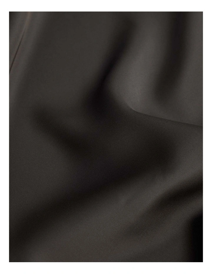 Lee Fringe Scarf in Black image 4