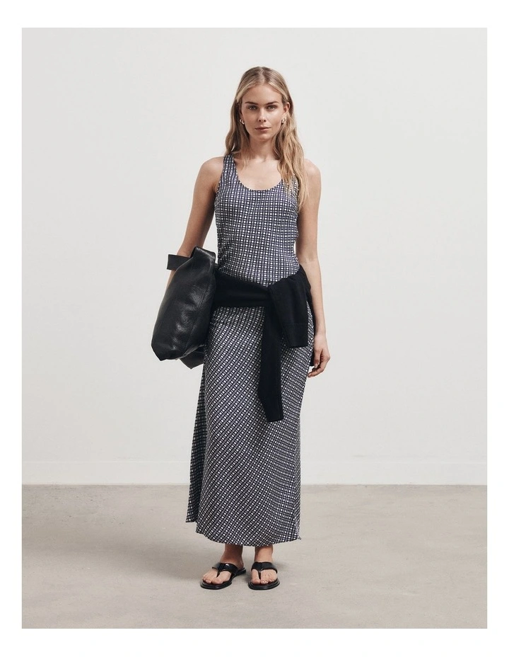 Side Ruched Dress in Navy Geo Tile image 6