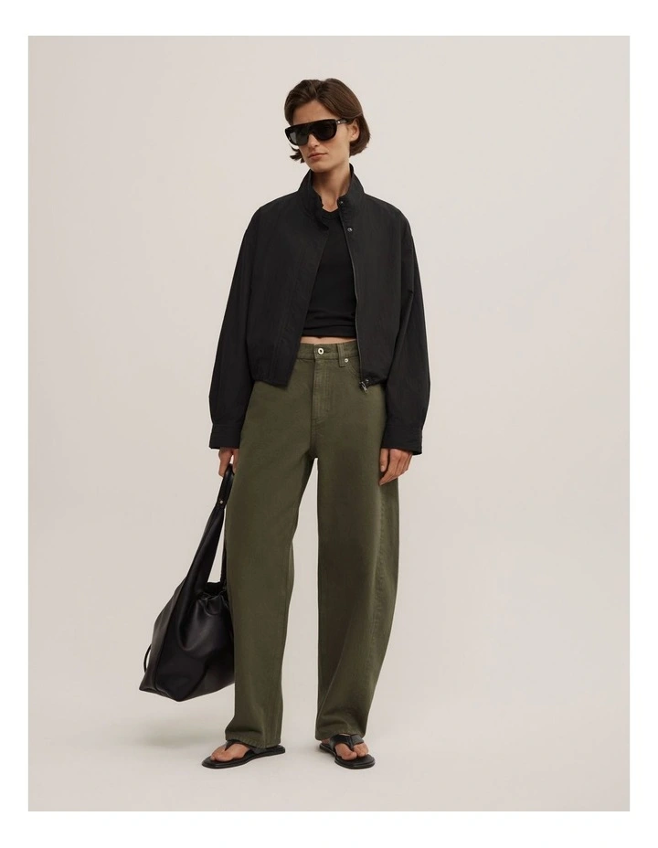 Barrel Leg Jeans in Khaki image 3