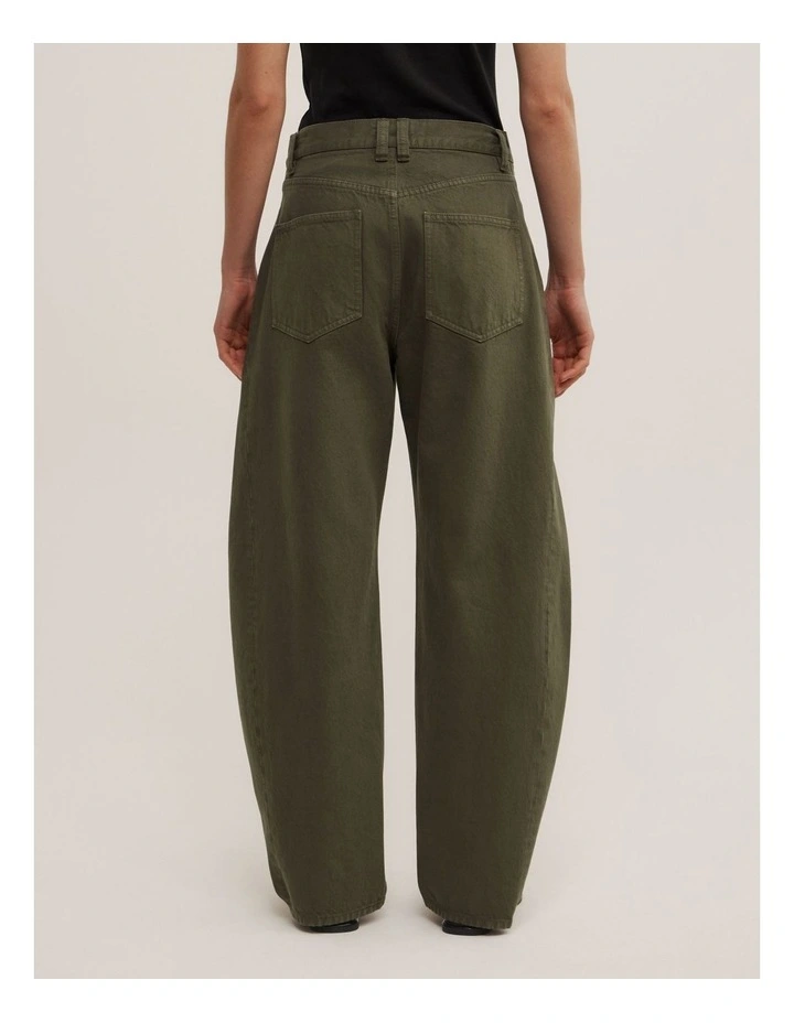 Barrel Leg Jeans in Khaki image 5