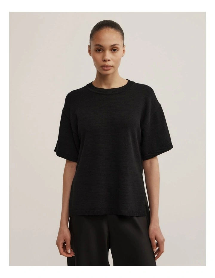 Relaxed Knit T-shirt in Black image 1