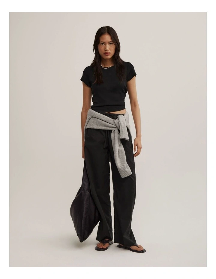 Pull On Barrel Pant in Black image 4