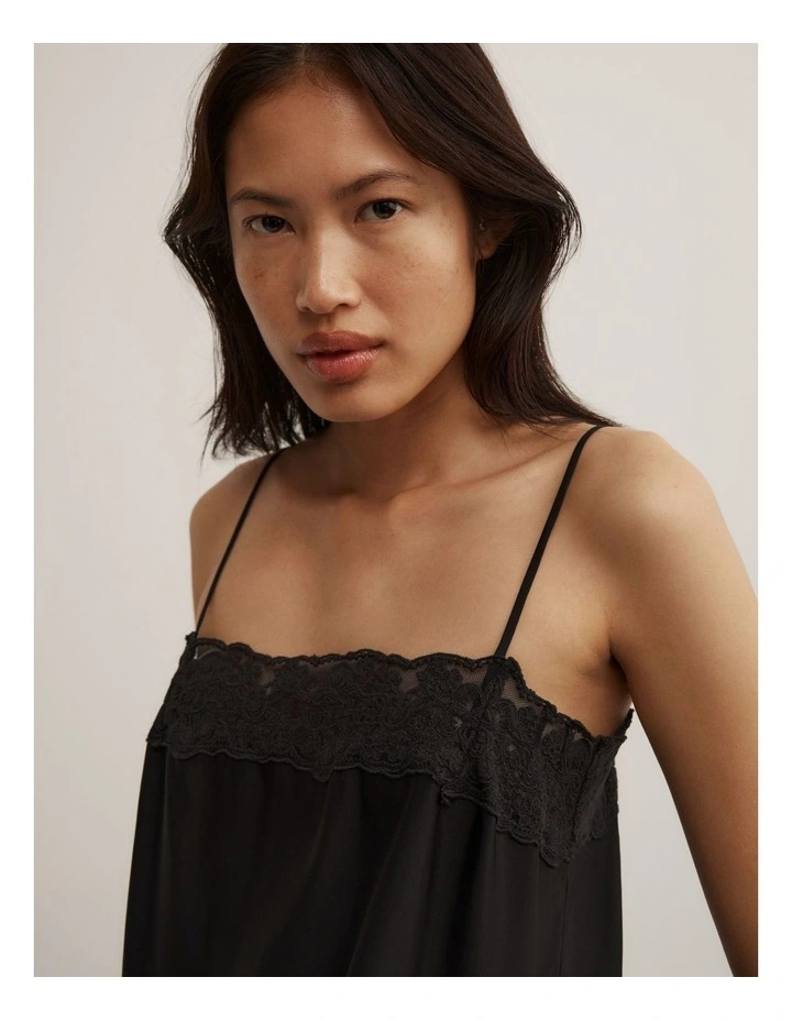 Cropped Lace Camisole in Black image 3