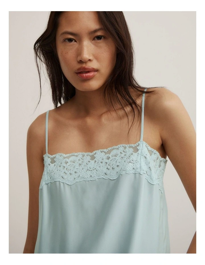 Cropped Lace Camisole image 3