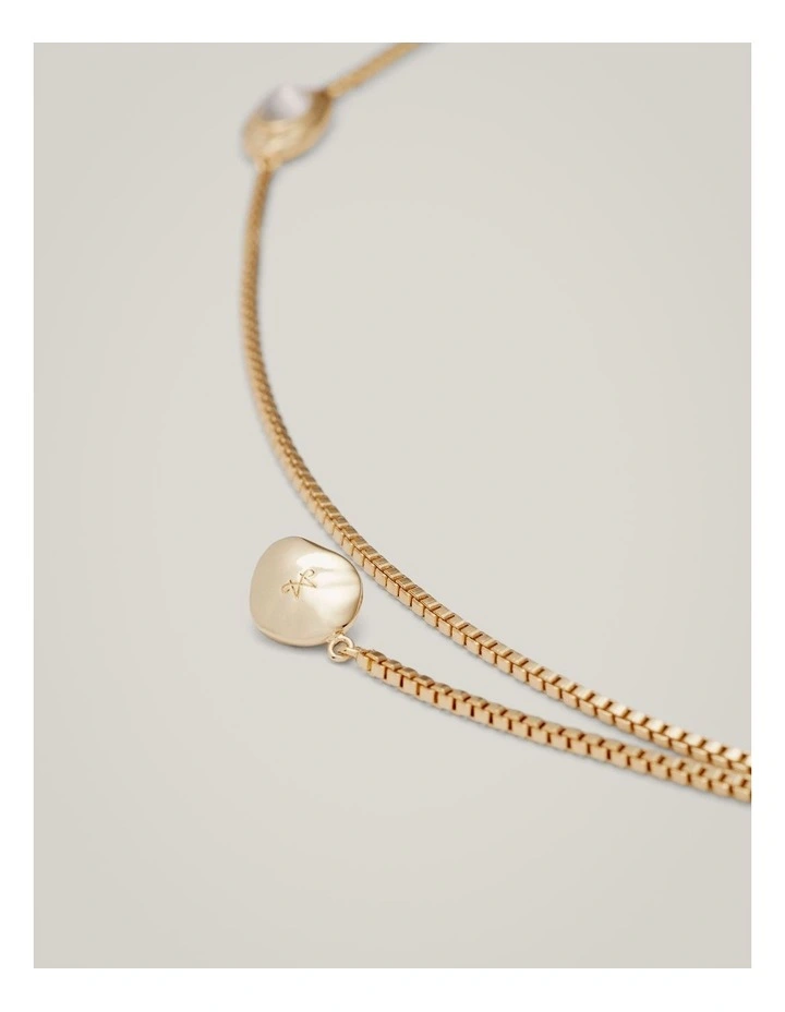 Rumi Necklace in Gold image 4