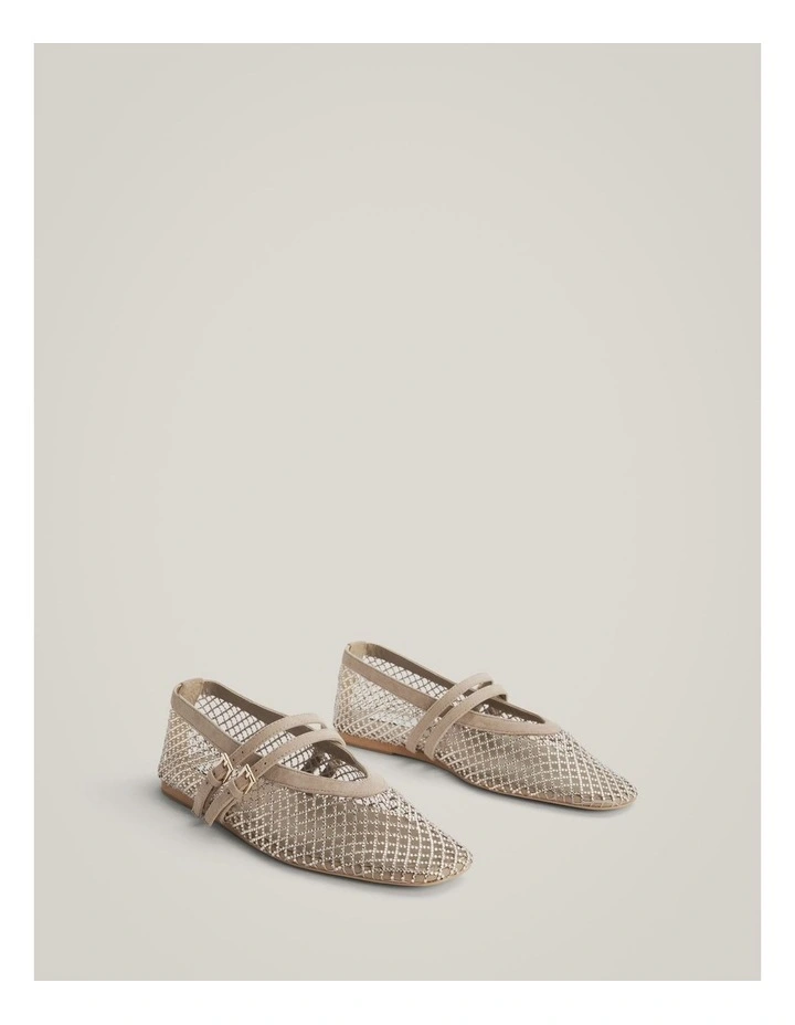 Harvie Mesh Flat in Sienna image 3