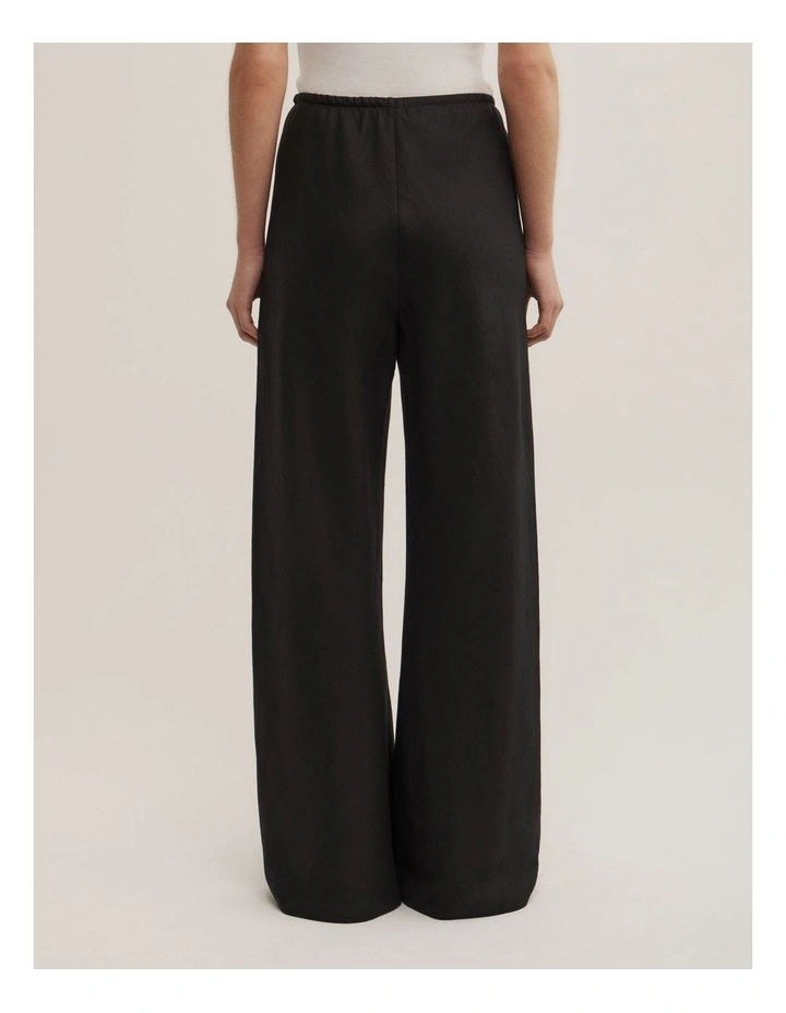 Bias Linen Pant in Black image 5