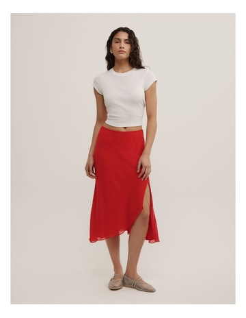 Scarlet colour