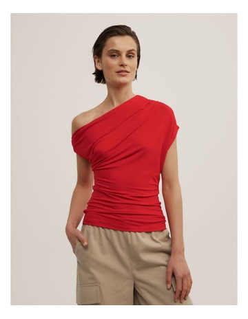 Scarlet colour