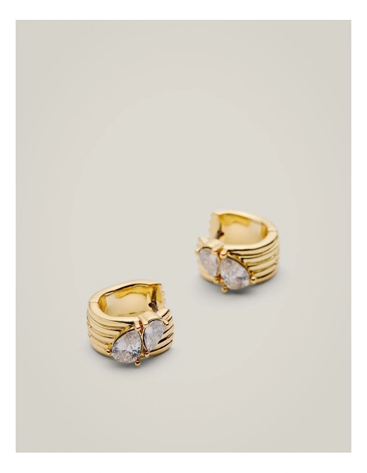 Zinnia Huggie Earrings in Gold image 4