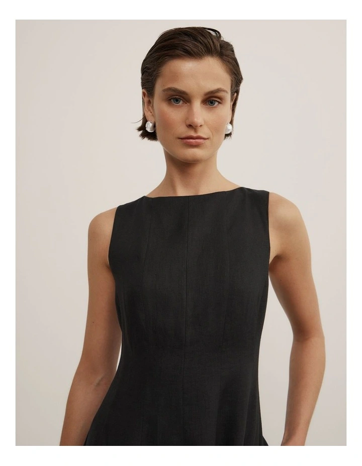 Linen Panel Midi Dress in Black image 2
