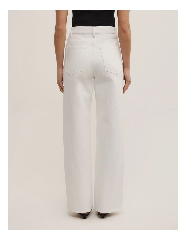 Mid Rise Straight Jeans in Parchment image 5