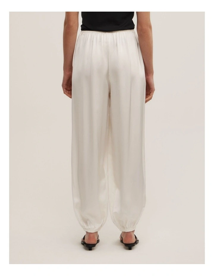Satin Balloon Pant in Chalk image 4