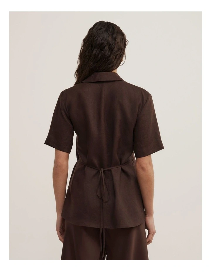 Wrap Linen Short Sleeve Shirt in Espresso image 4