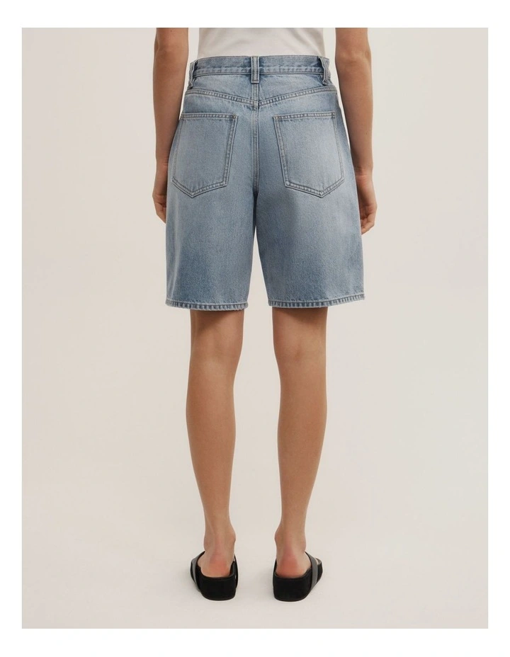Denim Bermuda Shorts in Amalfi Wash image 5