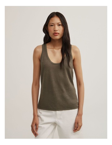 Olive colour
