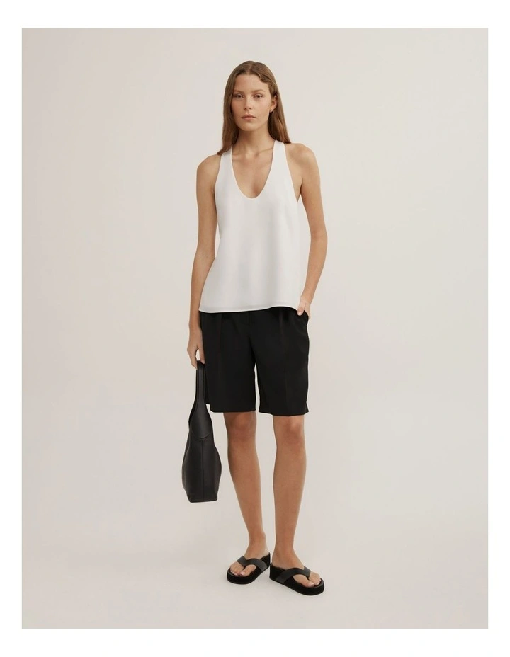 V-scoop Tank in Fresh White image 2