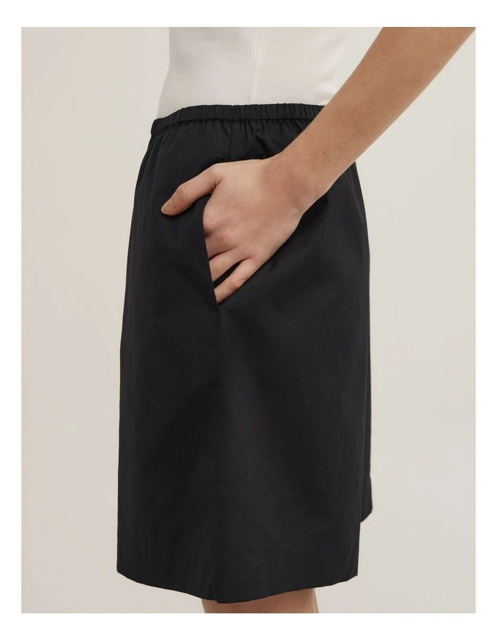 Poplin Bermuda Shorts in Black image 3