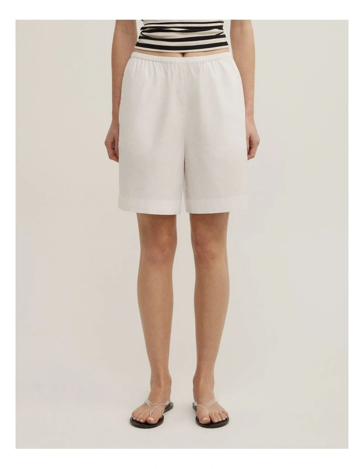 Poplin Bermuda Shorts in Fresh White image 2
