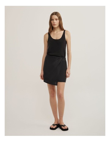 Black colour
