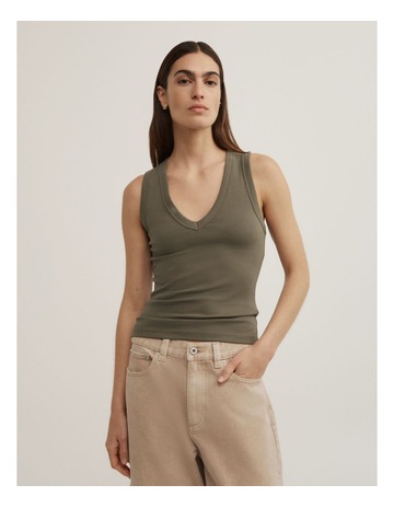 Olive colour
