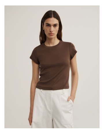 Chocolate colour