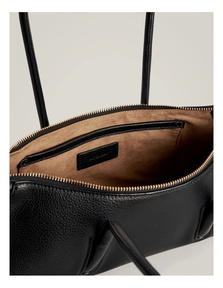 Whitley Shoulder Bag in Black image 4