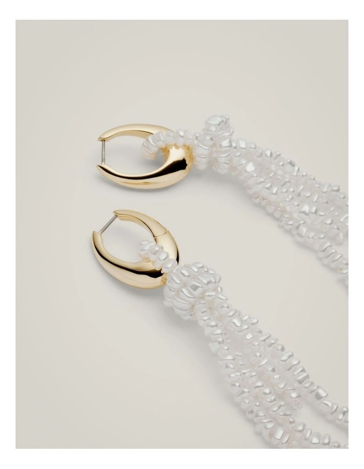 Olive Drop Earrings in Gold image 4