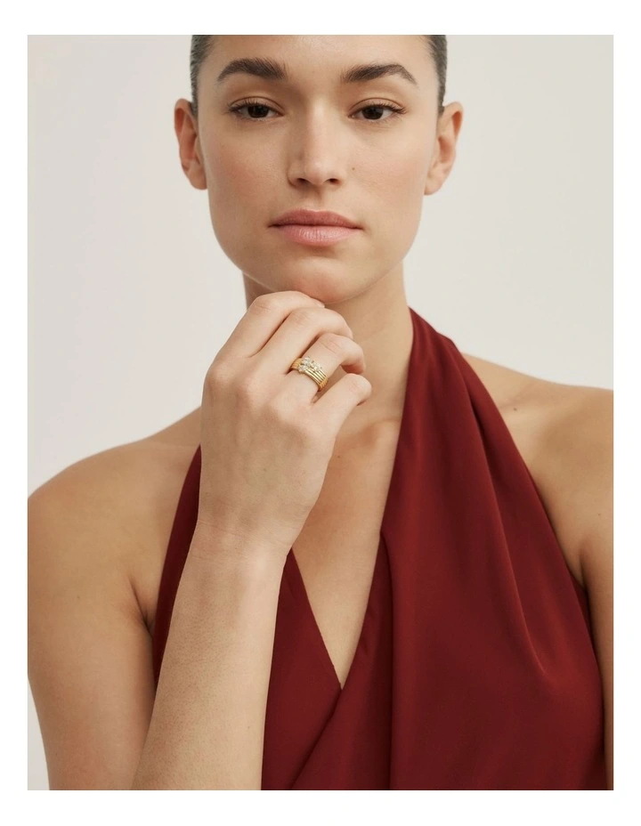 Zinnia Ring in Gold image 2